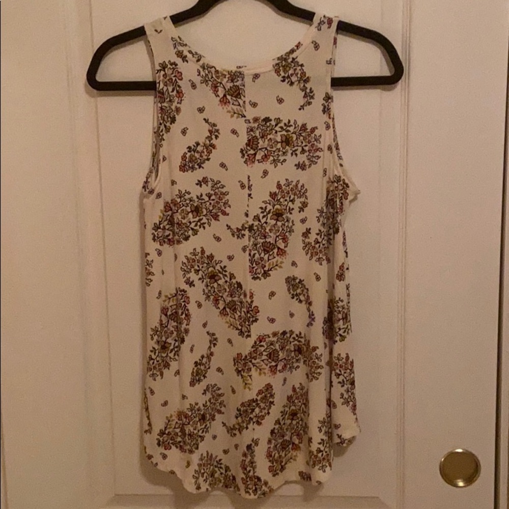 Basic High Neck Tank - Picture 2 of 3